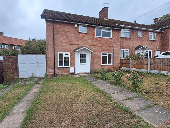 3 Bedroom Semi Detached House To Rent In Bracken Drive, Sutton Coldfield, B75