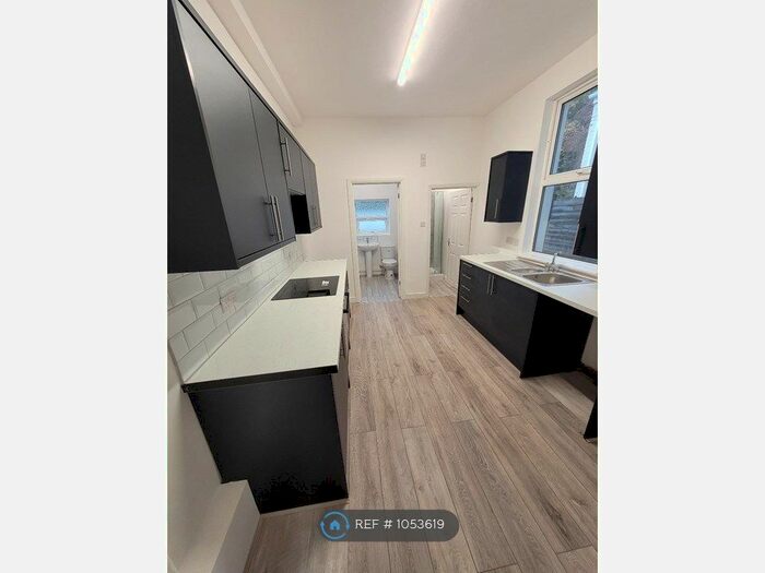 4 Bedroom Terraced House To Rent In Floyd Road, London, SE7