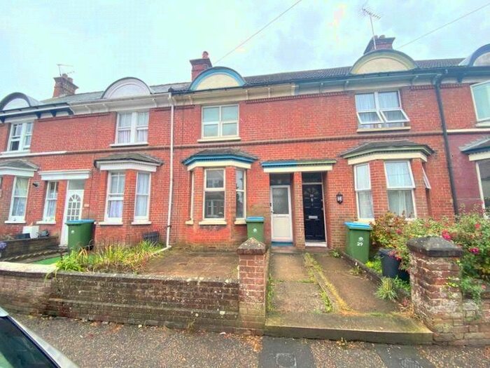 3 Bedroom Terraced House To Rent In East Ham Road, Littlehampton, West Sussex, BN17