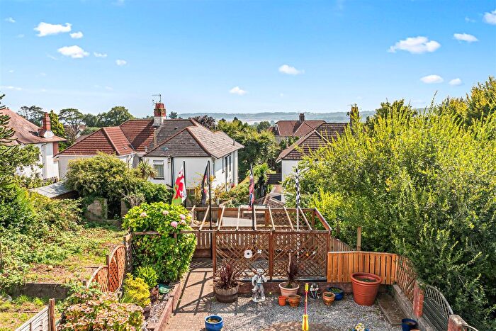 3 Bedroom Detached Bungalow For Sale In Carnglas Avenue, Sketty, Swansea, SA2