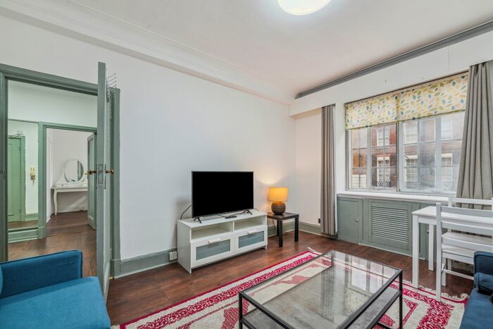 2 Bedroom Flat To Rent In Seymour Street, South Marylebone, W1H