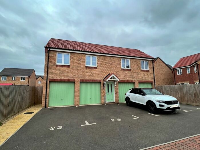 2 Bedroom Property To Rent In Harrier Way, Market Deeping, Peterborough, PE6