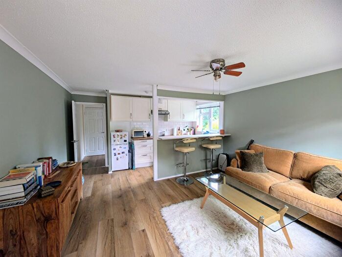 1 Bedroom Flat For Sale In Hazebrouck Road, Faversham, ME13