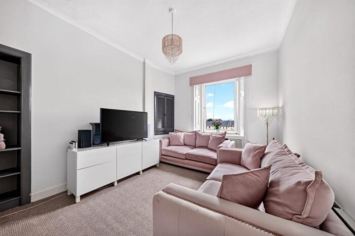 1 Bedroom Flat For Sale In Moat Street, Edinburgh, EH14