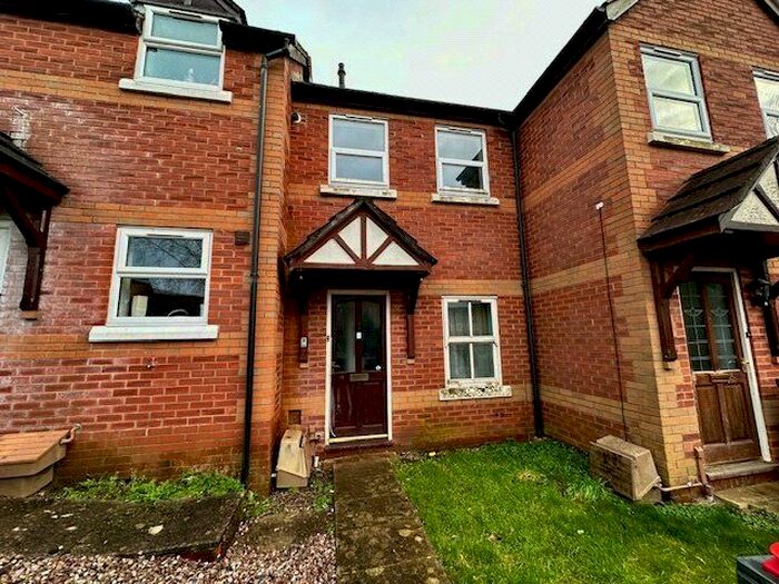 2 Bedroom Flat To Rent In Fosters Foel, Telford, Shropshire, TF4