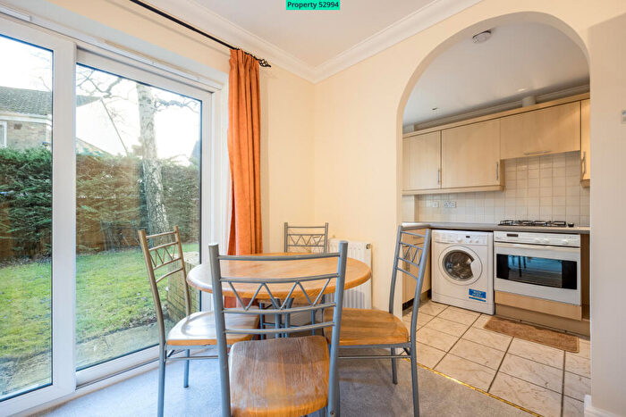 1 Bedroom Flat To Rent In The Sycamores, Barton Road, Headington, Oxford, OX3
