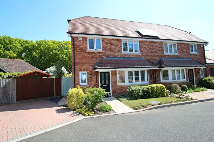 3 Bedroom Semi-Detached House For Sale In Bridewell Lane, Tenterden, TN30