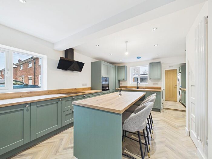 3 Bedroom Semi-Detached House For Sale In Springfields, Eastrea, PE7