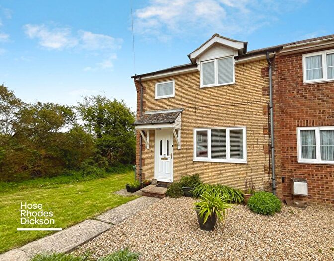 3 Bedroom End Of Terrace House For Sale In Aylett Close, Brading, Sandown, PO36