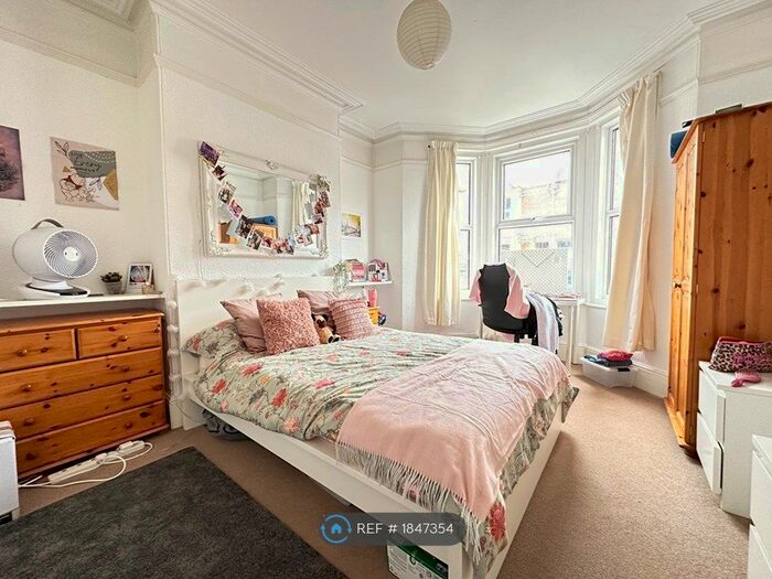 1 Bedroom Property To Rent In Monks Road, Exeter, EX4