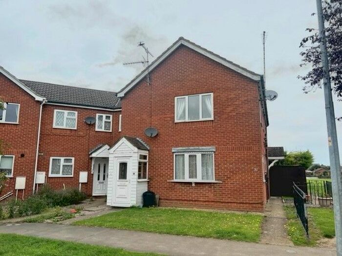 2 Bedroom Flat To Rent In The Hollies, Holbeach, PE12