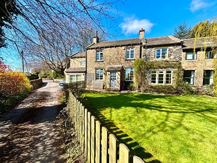 4 Bedroom Semi Detached House For Sale In Ladderbanks Lane, Baildon, BD17