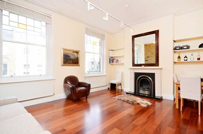 1 Bedroom Flat To Rent In Upper Street, Islington, London, N1