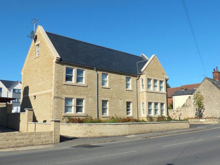 1 Bedroom Flat To Rent In Marlborough Road, Old Town, Swindon, SN3