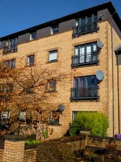 2 Bedroom Flat To Rent In Two Bedroon Ground Floor Flat, Wanlock Street, Glasgow, G51