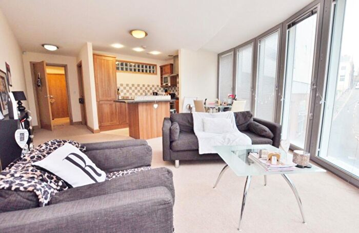 2 Bedroom Apartment To Rent In Forth Banks, Hanover Street, Newcastle Upon Tyne, NE1