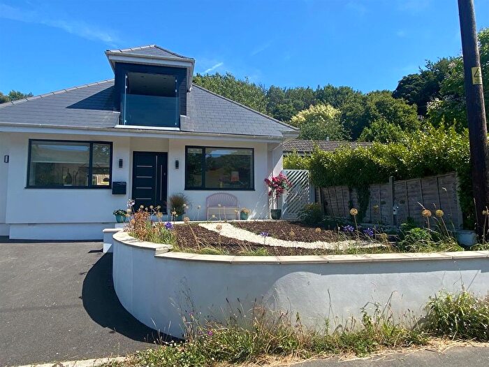 3 Bedroom Detached Bungalow For Sale In New Road, Uploders, Bridport, DT6