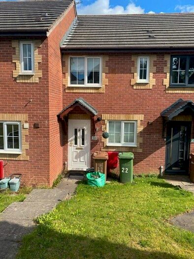 2 Bedroom Property To Rent In Llwyn Coed, Blackwood, NP12