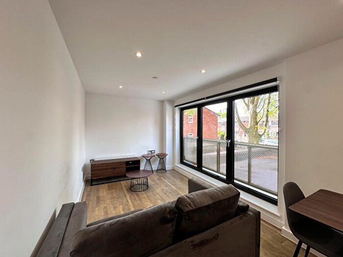 1 Bedroom Apartment To Rent In Cleworth Street, Manchester, Greater Manchester, M15