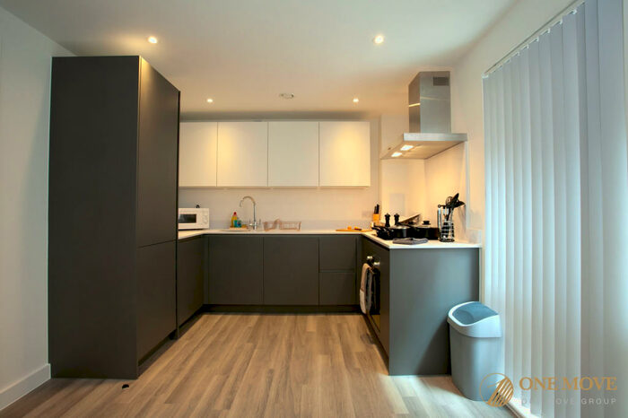 2 Bedroom Apartment To Rent In Halo House, Manchester, M4
