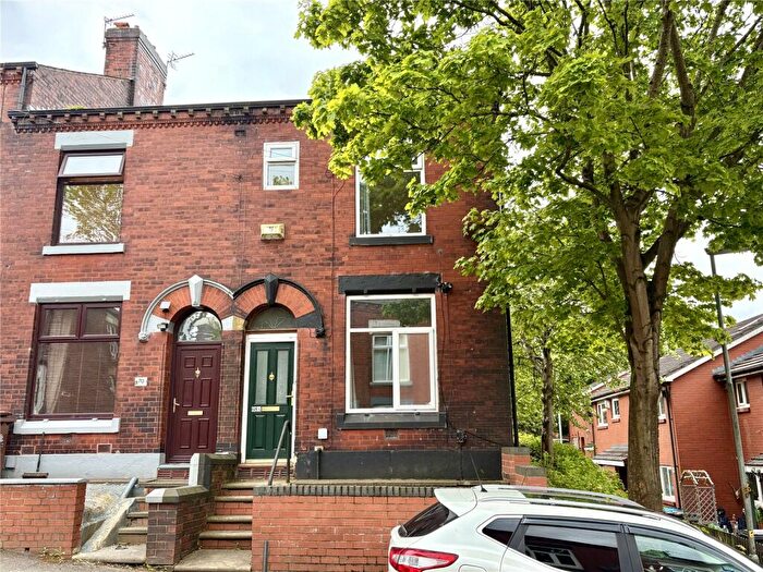 3 Bedroom End Of Terrace House For Sale In Crompton Street, Oldham, Greater Manchester, OL1