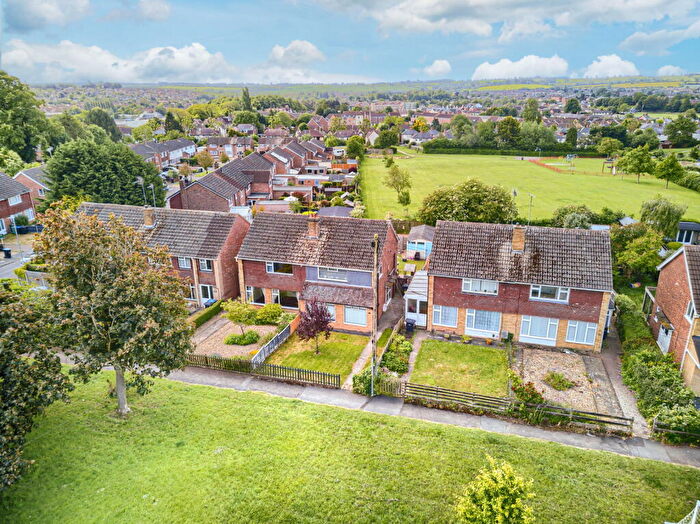 3 Bedroom Semi-Detached House For Sale In Arden Way, Market Harborough, LE16