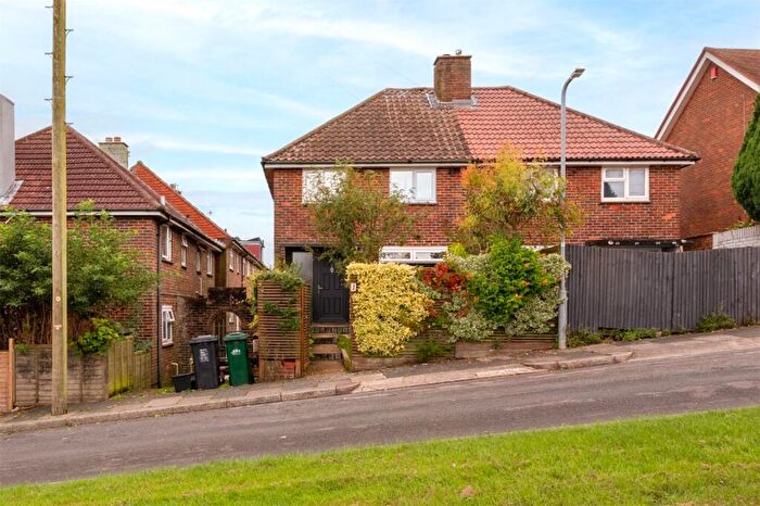 2 Bedroom End Of Terrace House To Rent In Treyford Close, Brighton, BN2