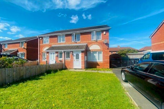 3 Bedroom Property To Rent In Habgood Drive, Durham, DH1