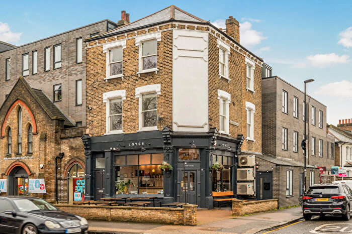 1 Bedroom Flat For Sale In Brockley Road, London, SE4