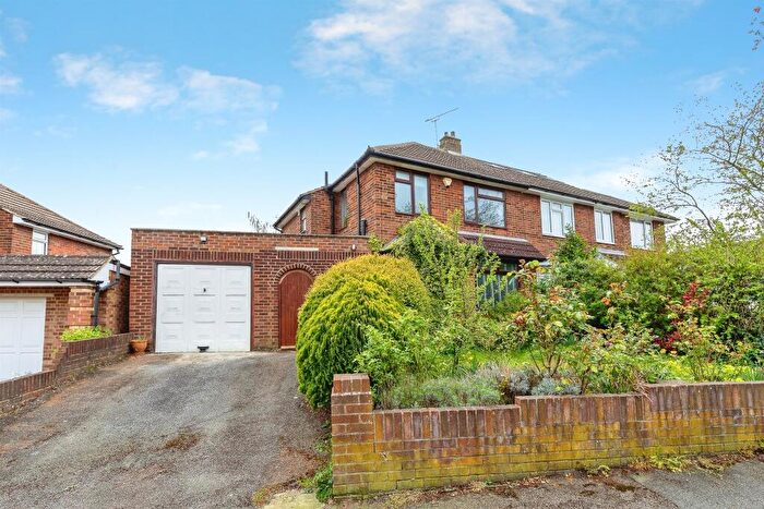 3 Bedroom Semi Detached House For Sale In Elmstone Road, Gillingham, ME8