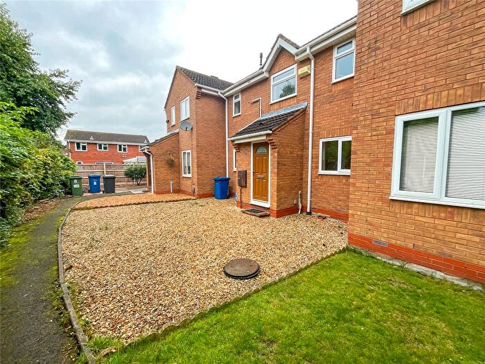 2 Bedroom Terraced House To Rent In Westmorland Close, Tamworth, Staffordshire, B78