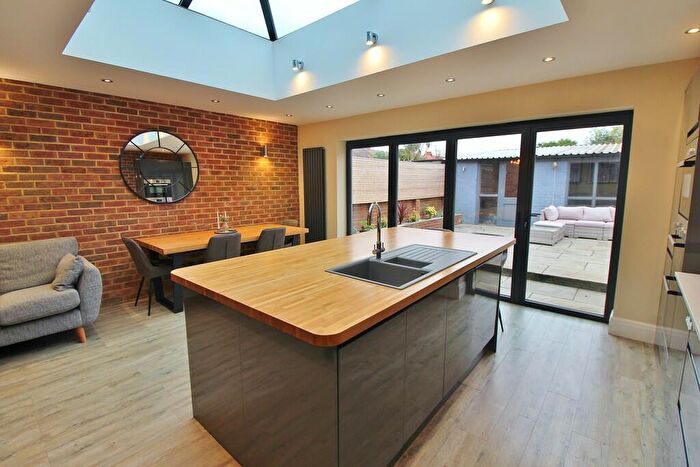 3 Bedroom Terraced House For Sale In Kensington Road, Copnor, PO2