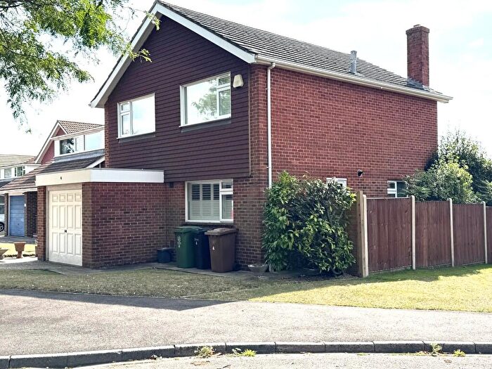 3 Bedroom Detached House For Sale In Drayton, Hampshire, PO6