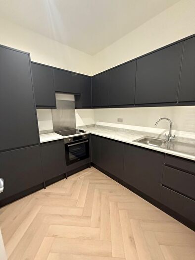 2 Bedroom Property To Rent In High Street, Croydon, CR0