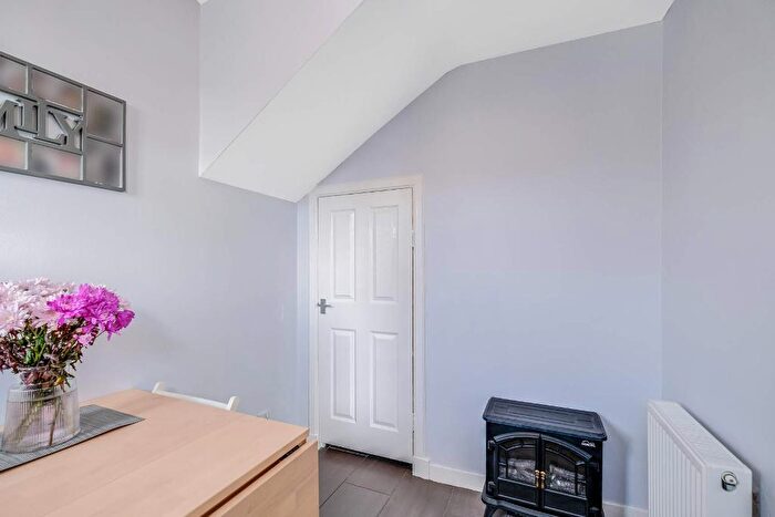 2 Bedroom Semi-Detached House For Sale In Coshneuk Road, Millerston, G33