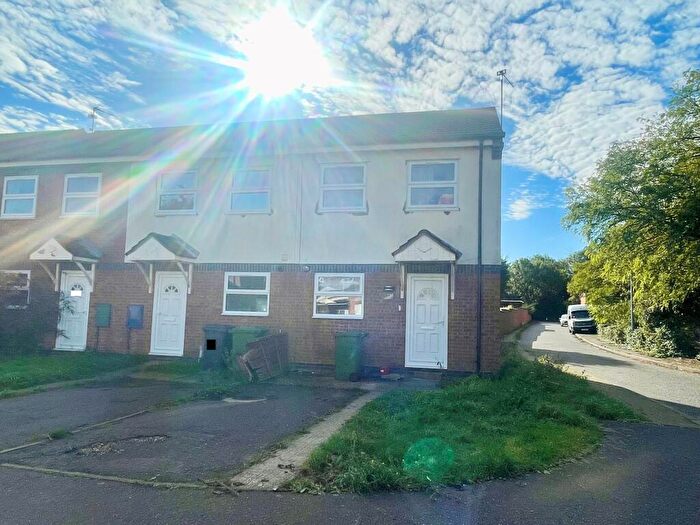 2 Bedroom House To Rent In The Maples, Peterborough, PE1