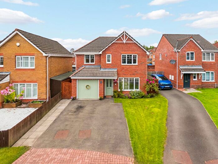 3 Bedroom Detached House For Sale In Borthwick Place, Gartcosh, G69