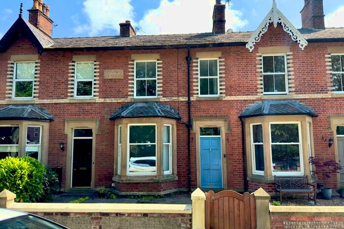 4 Bedroom Terraced House To Rent In Talbot Terrace, Lytham St Annes, FY8