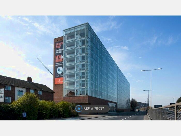 1 Bedroom Flat To Rent In Pioneer Court, London E16