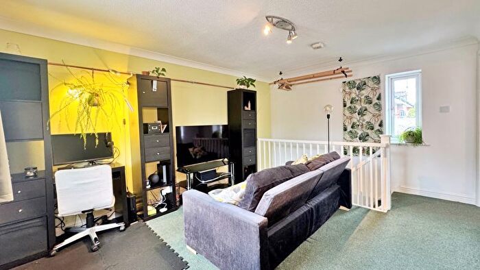 1 Bedroom Property For Sale In Kingsdown Road, Lincoln, LN6