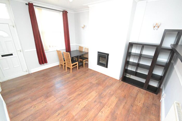 3 Bedroom Terraced House To Rent In Claremont Terrace, Armley, Leeds, LS12