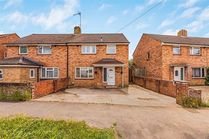 3 Bedroom Property For Sale In Parkhouse Farm Way, Havant, Hampshire, PO9