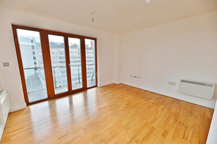 1 Bedroom Flat For Sale In Icon, Ilford Hill, Ilford, IG1