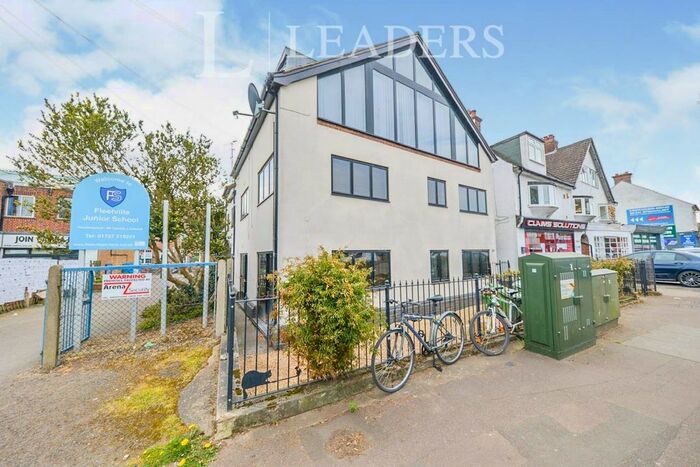2 Bedroom Flat To Rent In Hatfield Road, St.Albans, AL1