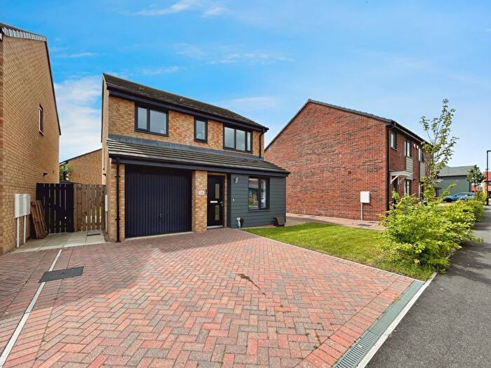 3 Bedroom Detached House To Rent In Eden Park Court, Newcastle Upon Tyne, NE13