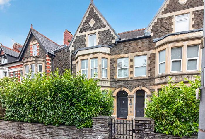 3 Bedroom Flat For Sale In Llandaff Road, Pontcanna, CF11