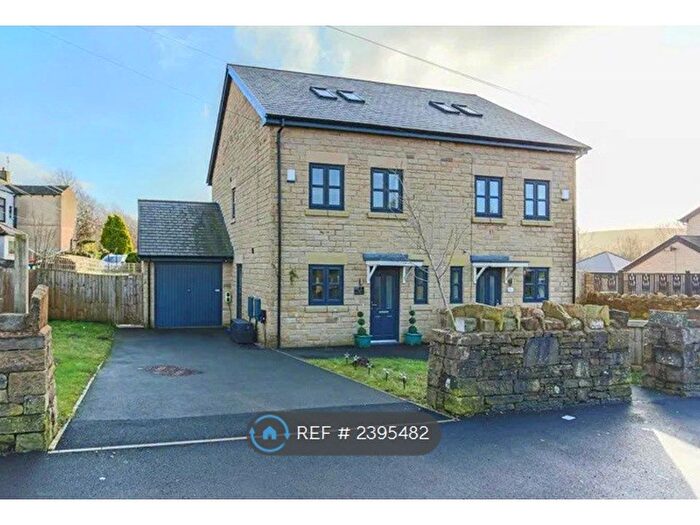 4 Bedroom Semi-Detached House To Rent In Goodshawfold Road, Rossendale, BB4