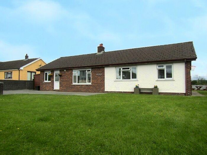3 Bedroom Detached Bungalow For Sale In Trelech, Carmarthen, Carmarthenshire., SA33