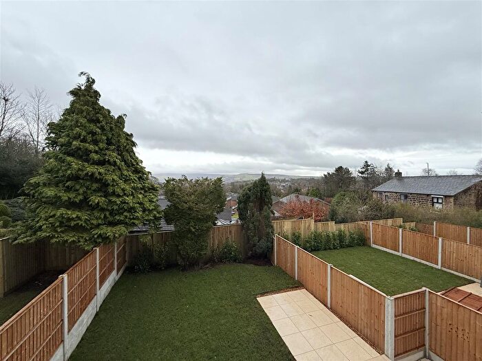 4 Bedroom Semi-Detached House For Sale In Roe Cross Gardens, Mottram, SK14