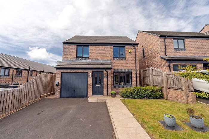 3 Bedroom Detached House For Sale In Affleck Way, Edinburgh, EH17